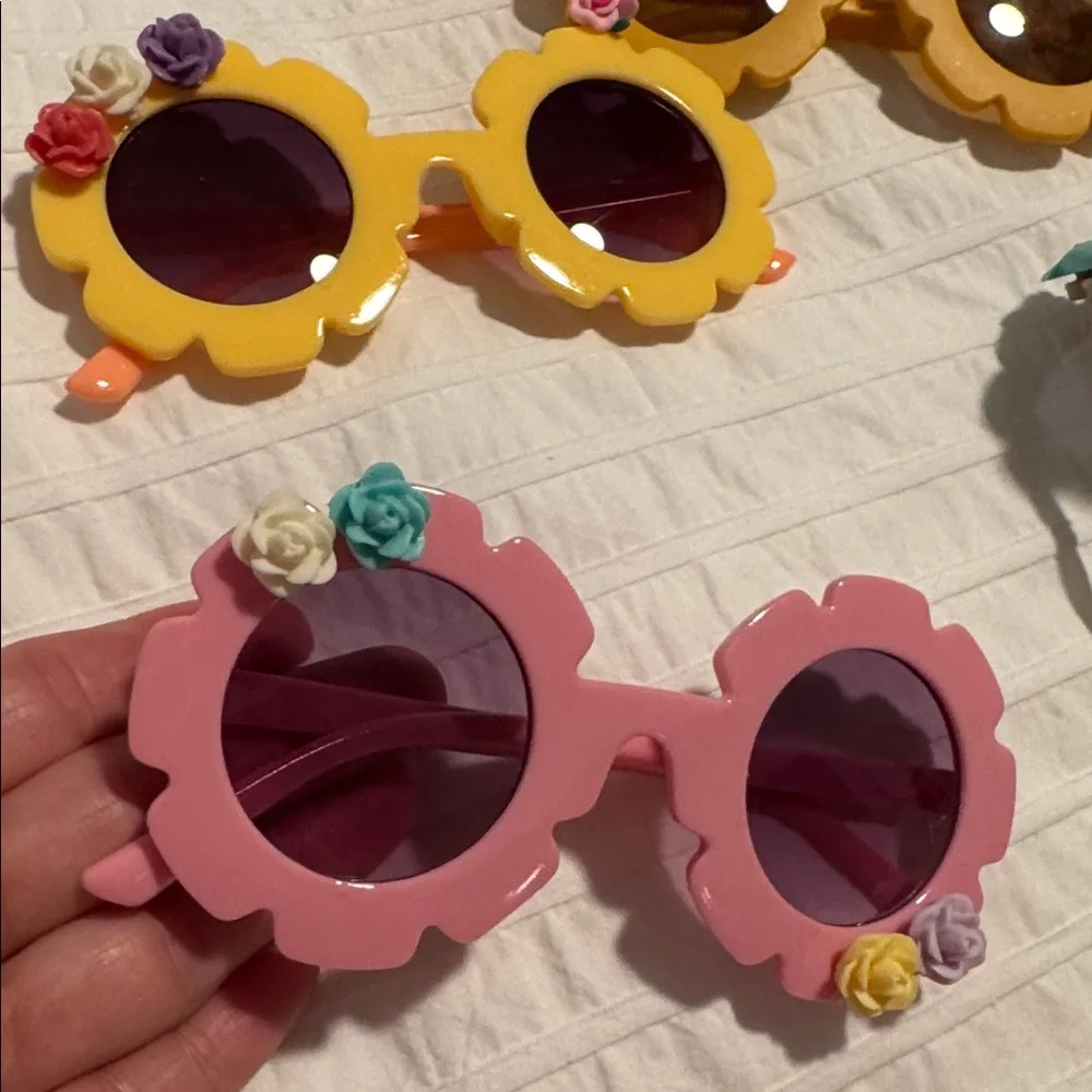 Colorful Flower Sunglasses Set